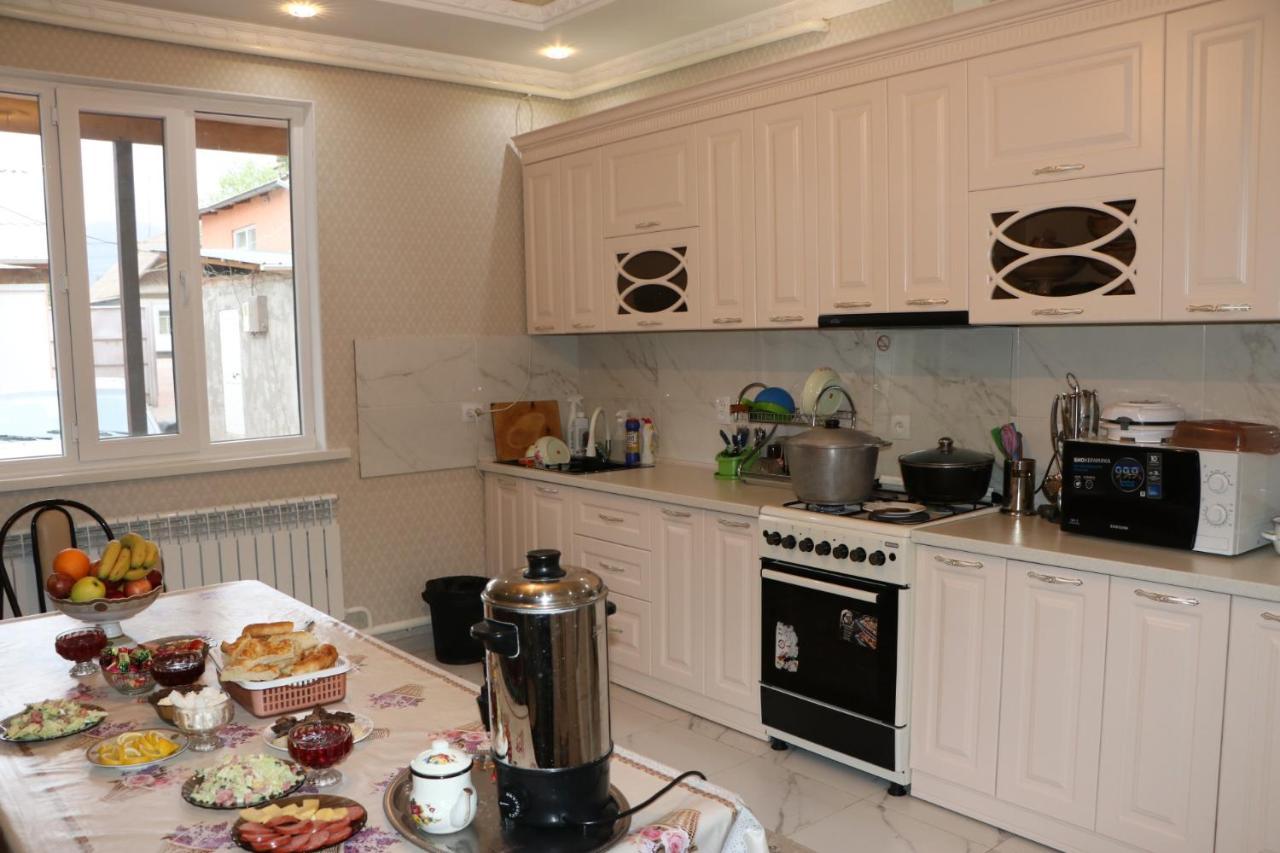Guest House Baiel Bokonbayevo Bagian luar foto